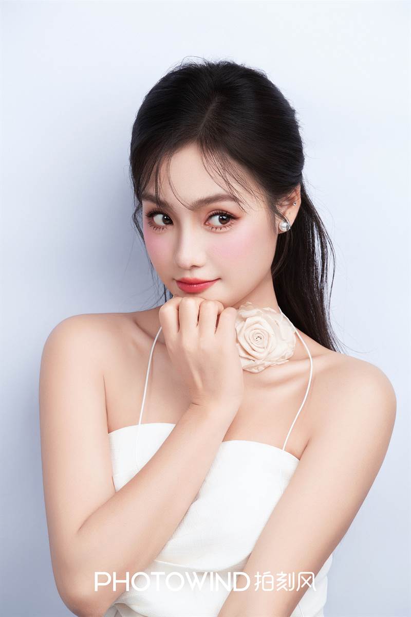 JP5A1012_1x